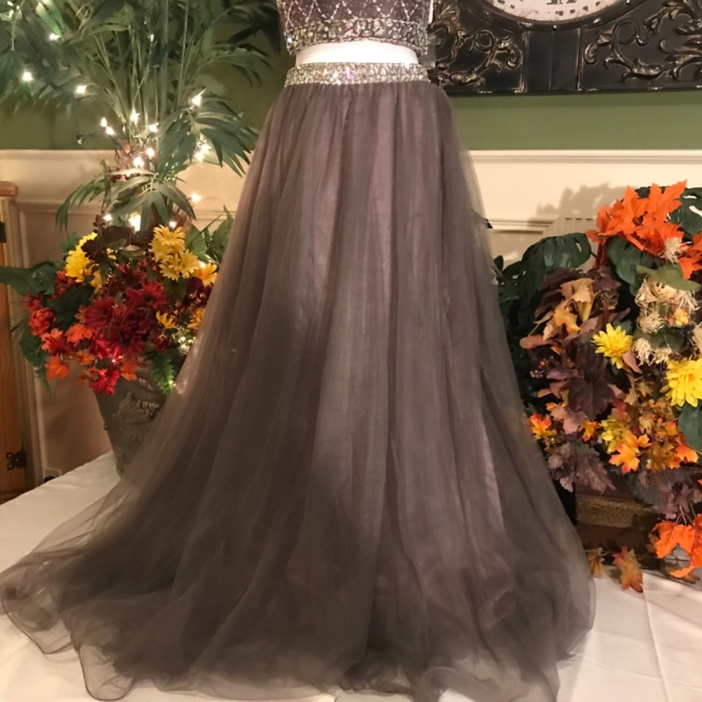 Formal evening gown 2 pc Prom - Picture 2 of 11